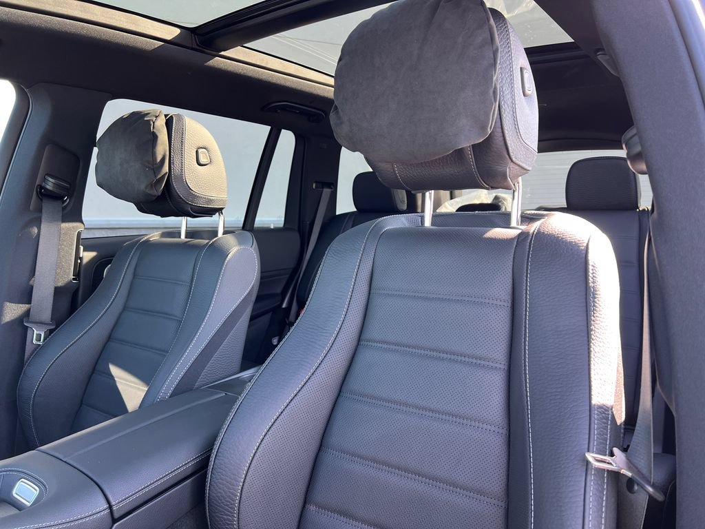 New 2026 Mercedes-Benz GLS 450 4MATIC image 15