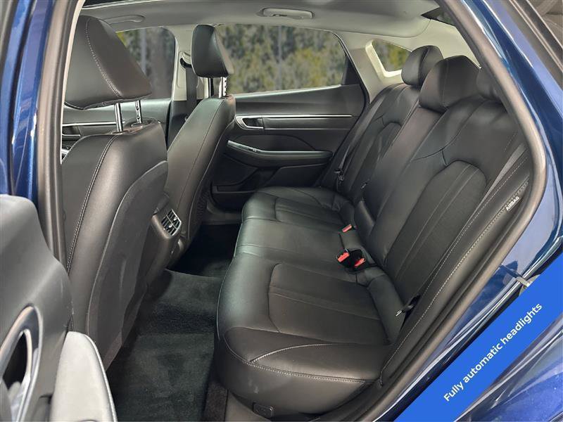 Used 2021 Hyundai Sonata Limited w/ Cargo Package FWD image 10