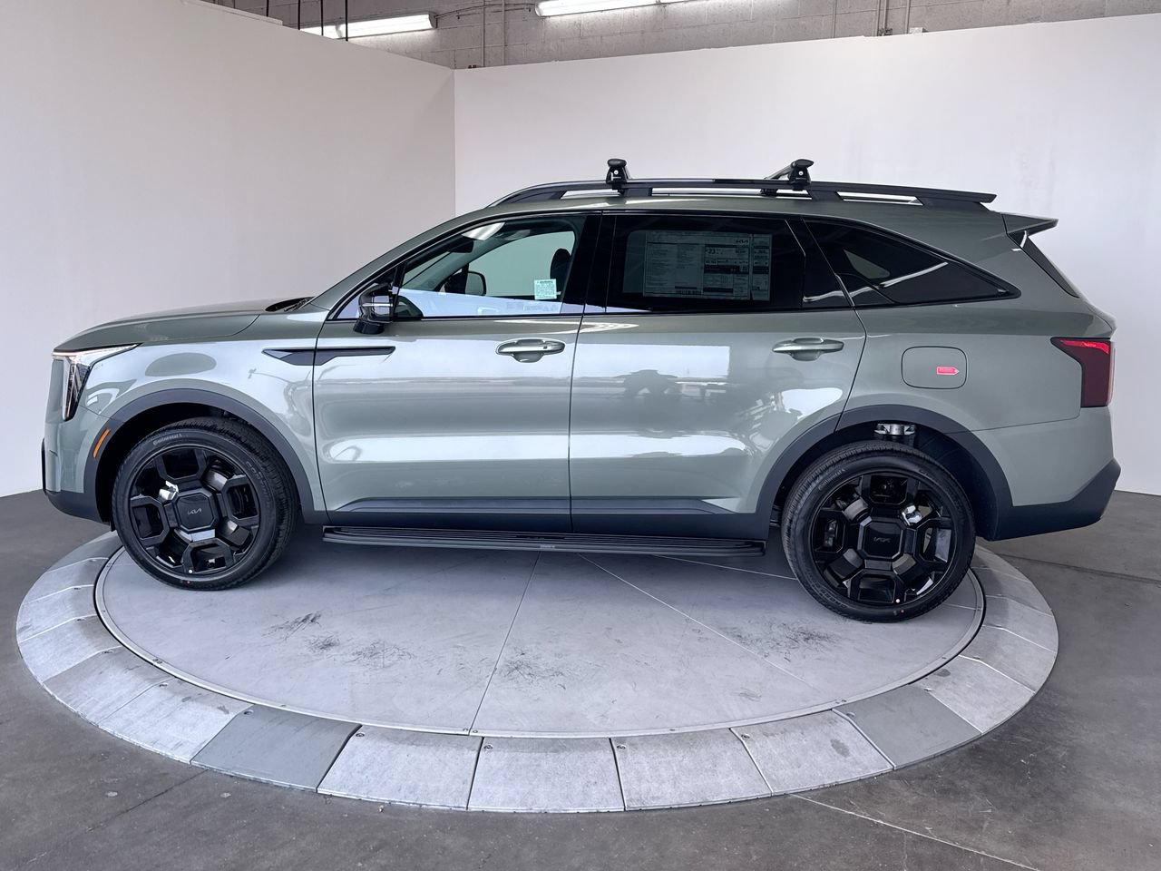 New 2026 Kia Sorento X-Line EX AWD/4WD image 2