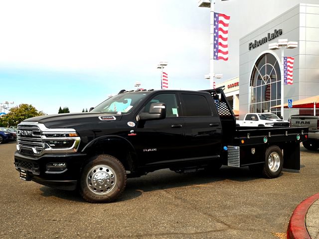 New 2026 RAM 3500 Big Horn w/ Laramie Trim Package AWD/4WD image 3