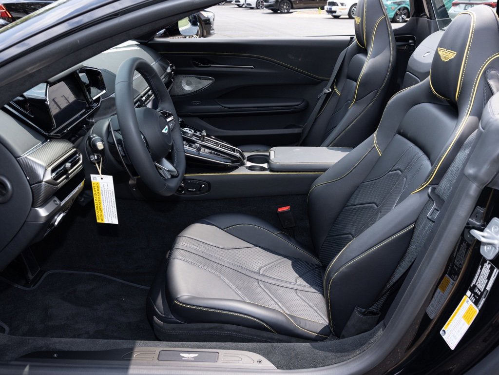New 2026 Aston Martin V8 Vantage Coupe image 21
