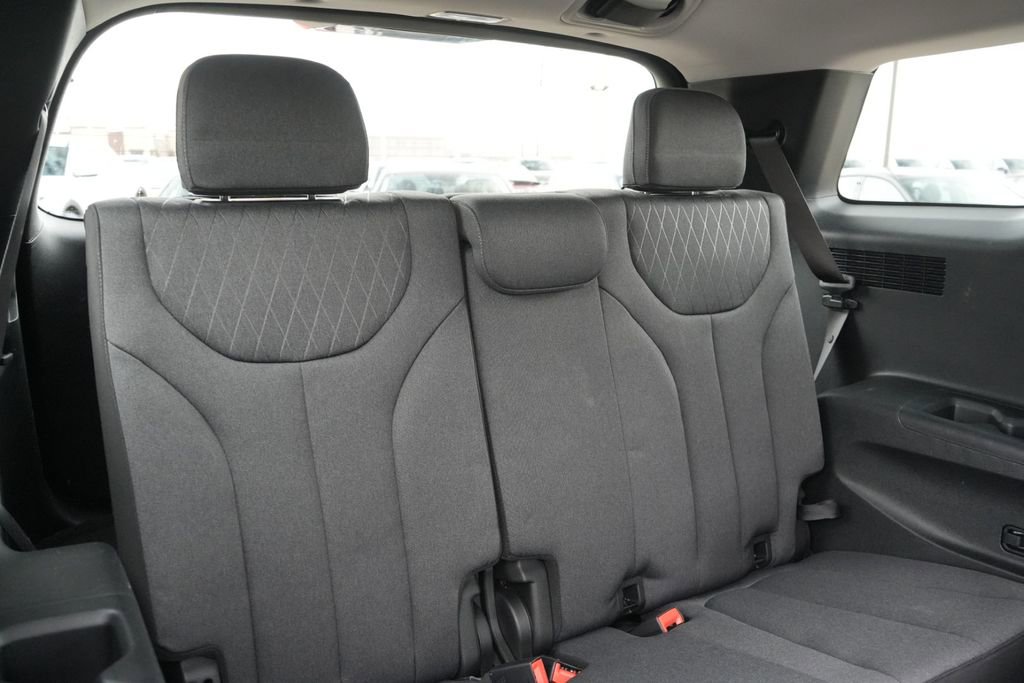 Used 2022 Hyundai Palisade SEL image 15