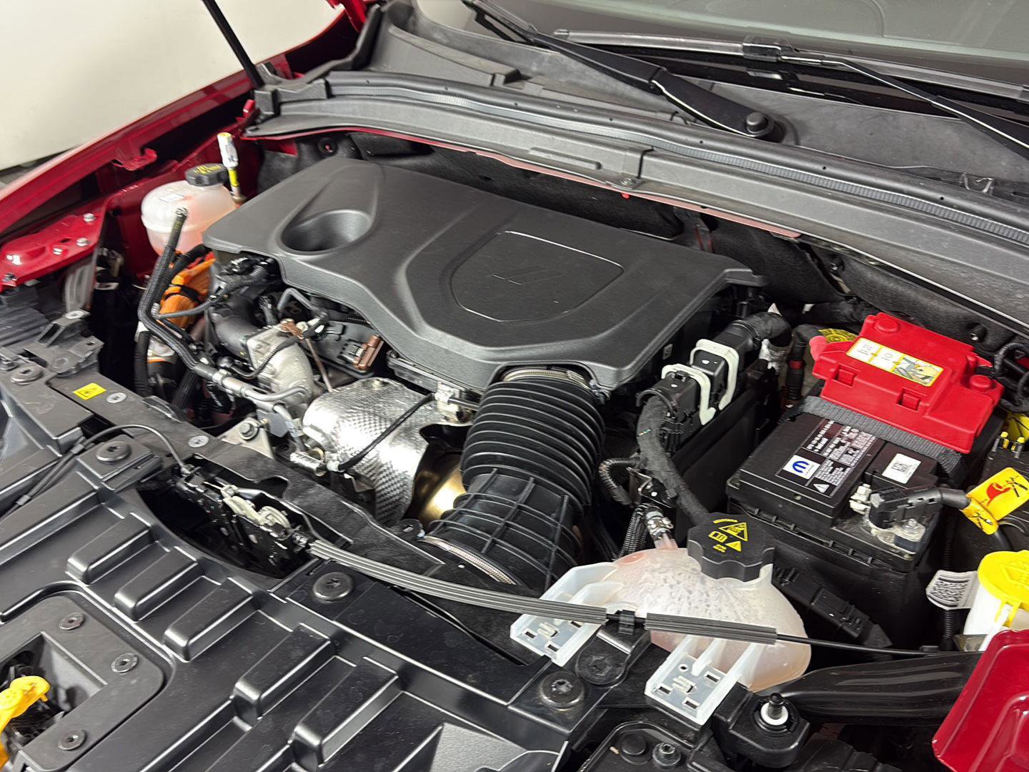 Used 2024 Dodge Hornet R/T Plus image 11