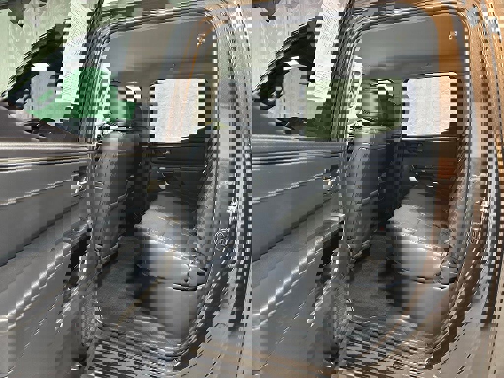 Used 2024 Toyota Tundra Limited image 43