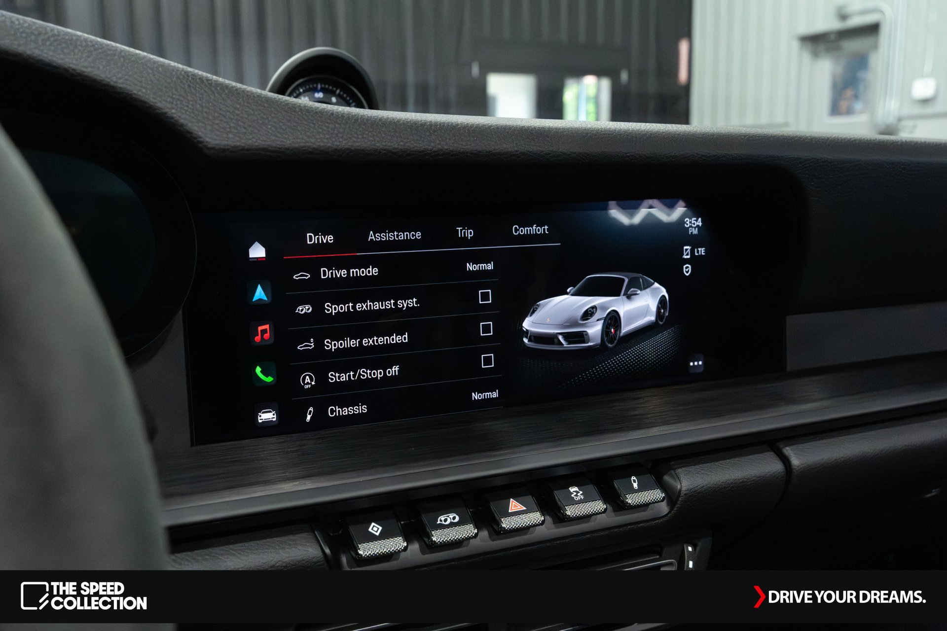 Used 2024 Porsche 911 Targa 4 GTS w/ Premium Package image 53