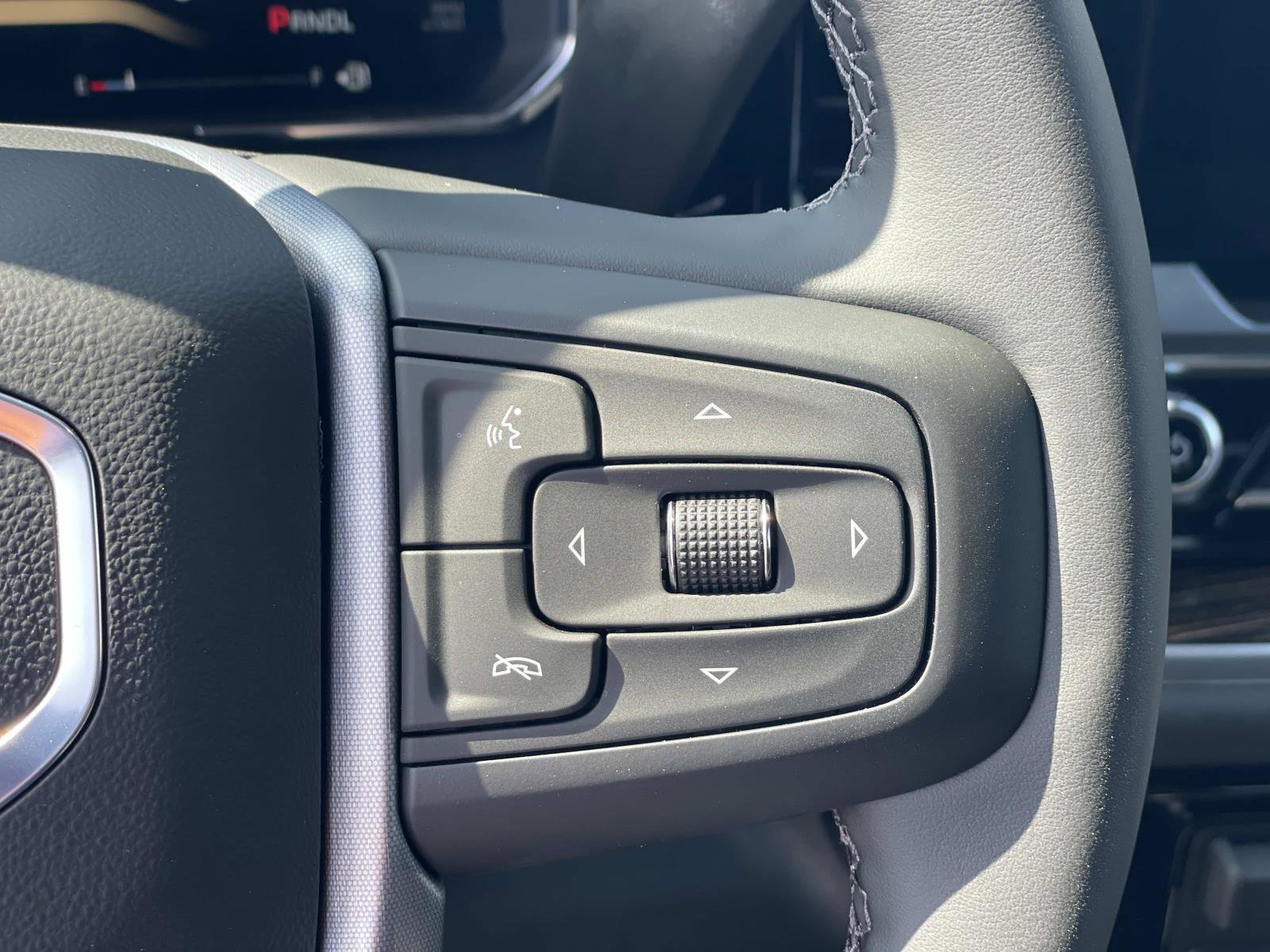 New 2026 GMC Sierra 1500 Elevation image 12