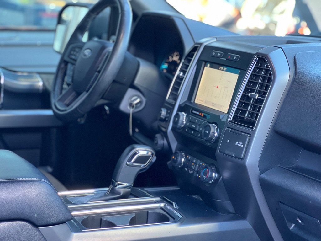 Used 2019 Ford F150 XLT w/ Equipment Group 302A Luxury AWD/4WD image 22