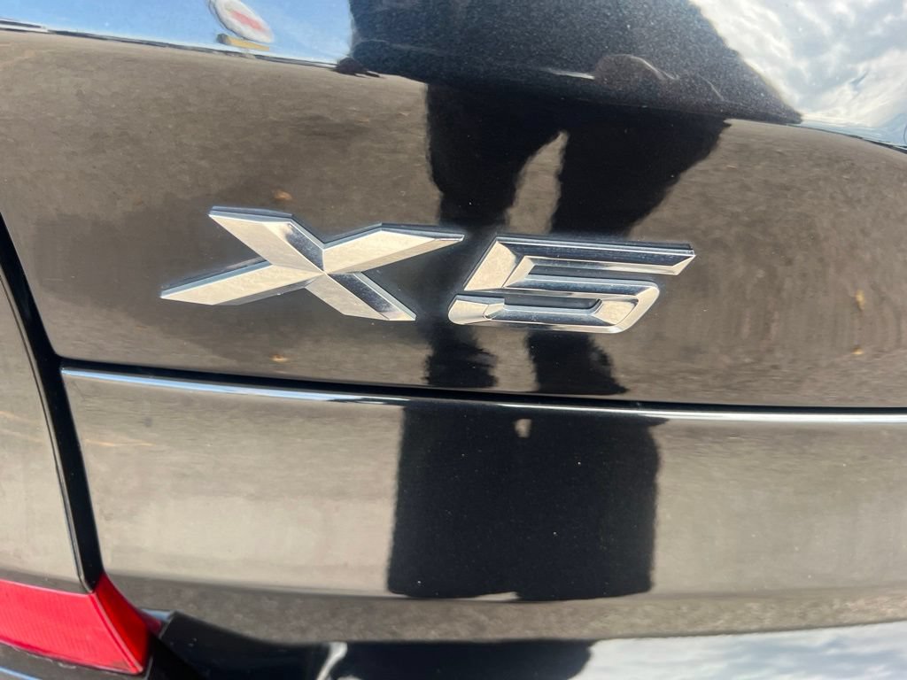 Used 2024 BMW X5 xDrive40i w/ M Sport Package AWD/4WD image 32
