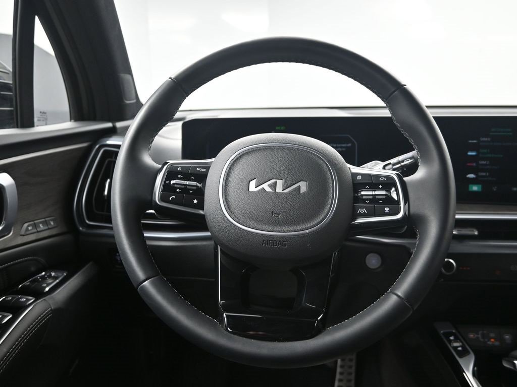 Certified 2025 Kia Sorento SX Prestige image 36