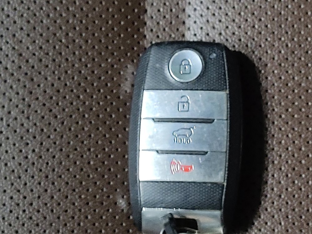 Used 2019 Kia Sorento SX image 32