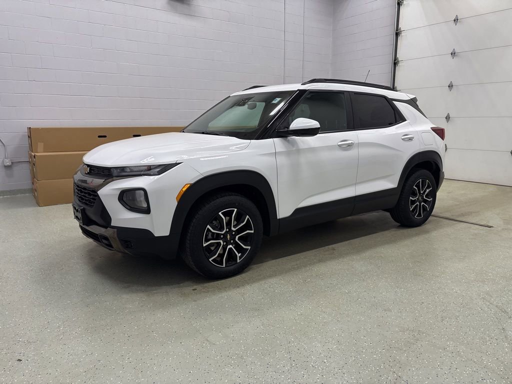Used 2023 Chevrolet TrailBlazer ACTIV image 8
