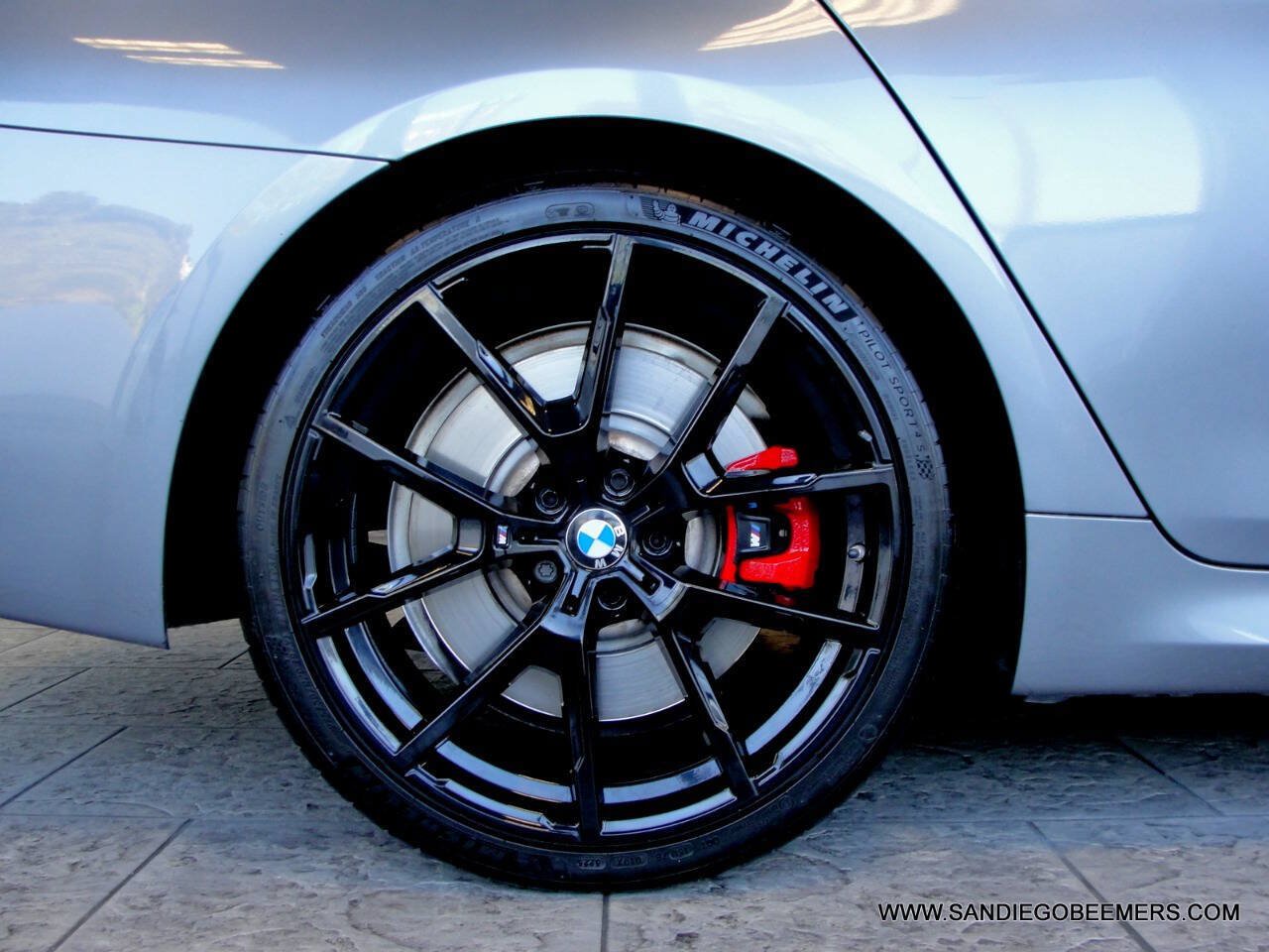 Used 2023 BMW 540i w/ M Sport Package RWD image 21