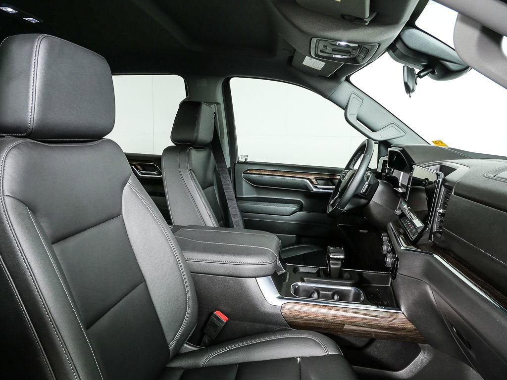 Used 2024 Chevrolet Silverado 1500 LT Trail Boss w/ Convenience Package II image 22