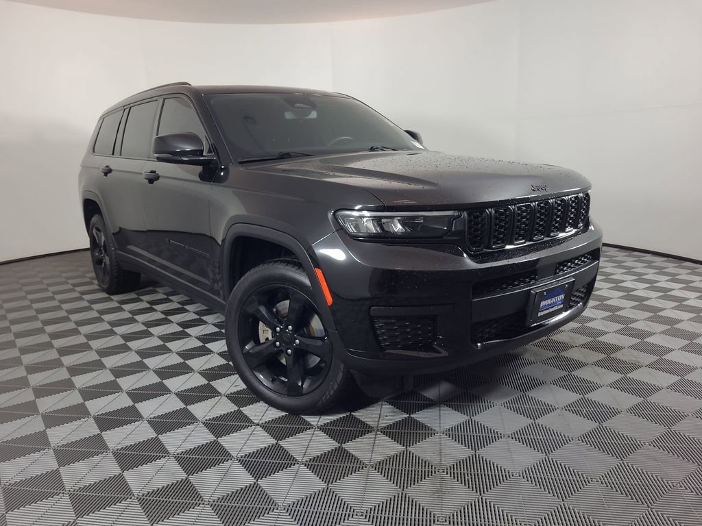 Used 2022 Jeep Grand Cherokee L Laredo AWD/4WD image 1