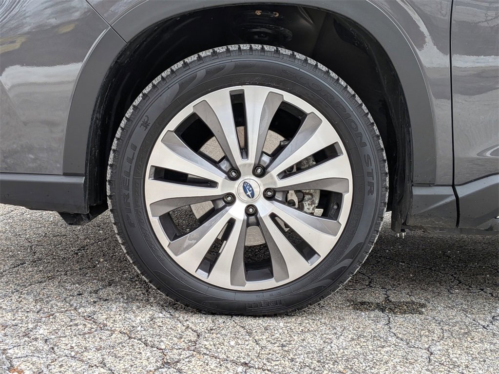 Used 2022 Subaru Ascent Limited w/ Technology Package image 32