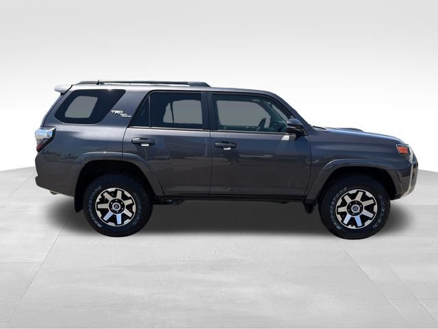 Used 2019 Toyota 4Runner TRD Off-Road Premium AWD/4WD image 8