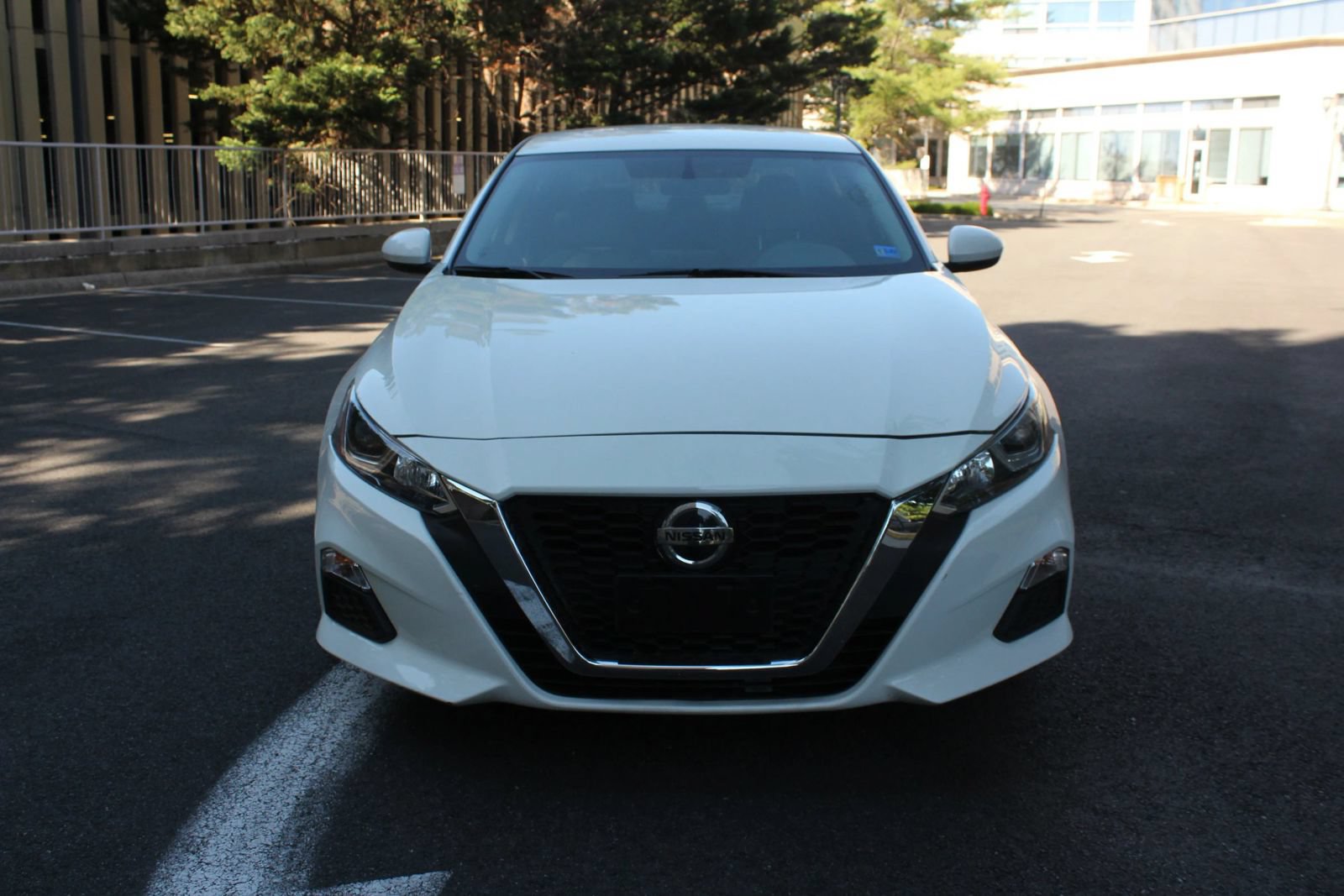 Used 2020 Nissan Altima 2.5 S FWD image 3