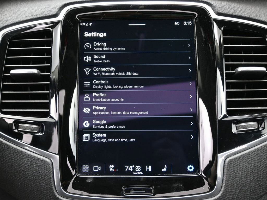 Used 2024 Volvo XC90 B5 Plus image 25