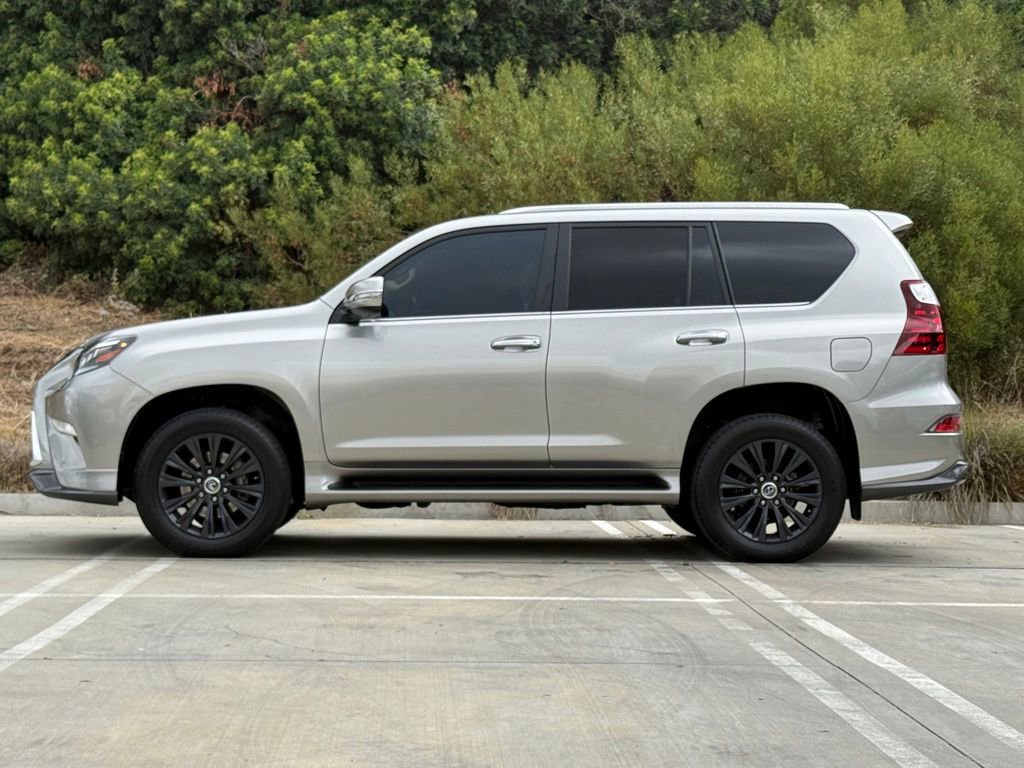 Certified 2022 Lexus GX 460 Premium w/ Accessory Package AWD/4WD image 7