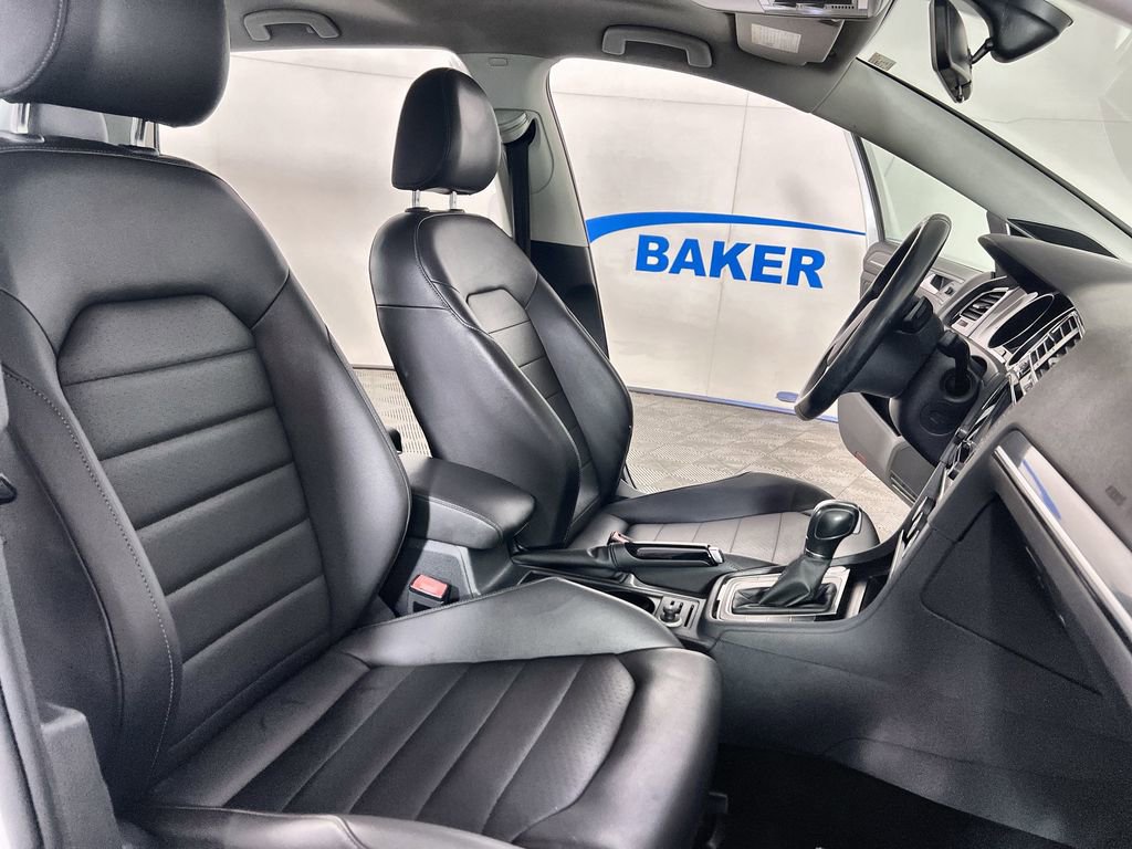 Used 2015 Volkswagen Golf SEL w/ Lighting Package (SEL) FWD image 27