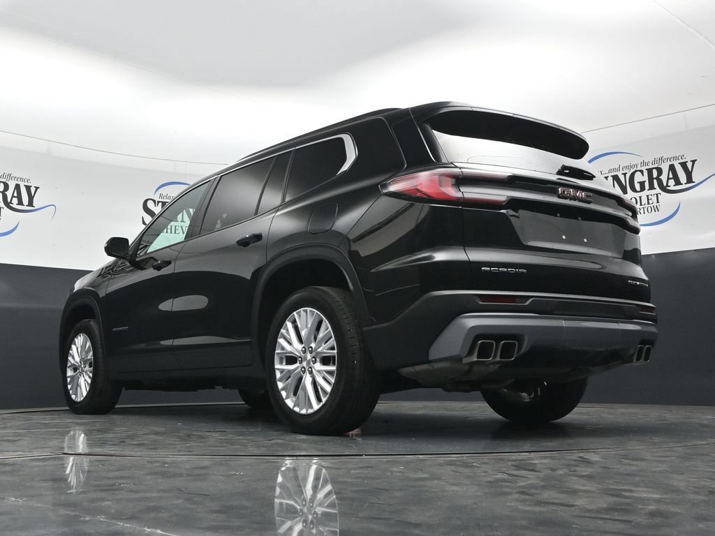 Certified 2026 GMC Acadia Elevation w/ Elevation Premium Package FWD image 33