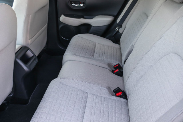 Used 2027 Honda HR-V LX image 18