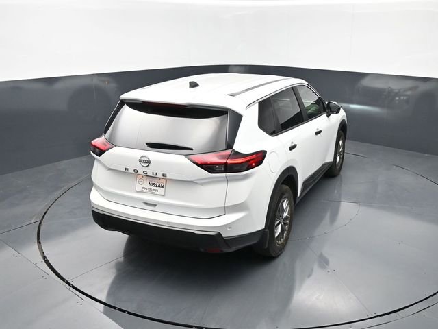 Certified 2025 Nissan Rogue S FWD image 22