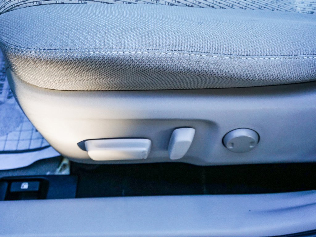 Used 2012 Toyota Camry LE image 20