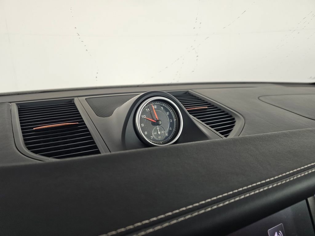 Used 2017 Porsche Macan S image 28