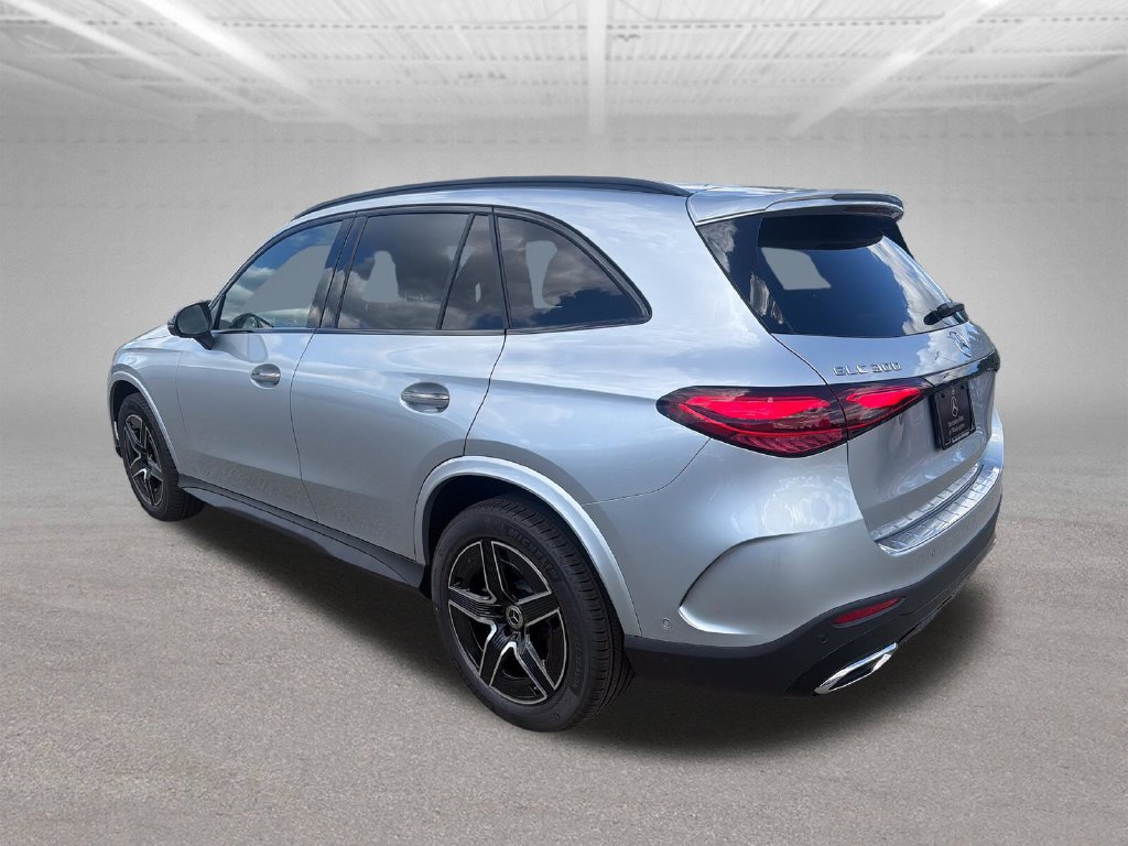 New 2027 Mercedes-Benz GLC 300 4MATIC image 3