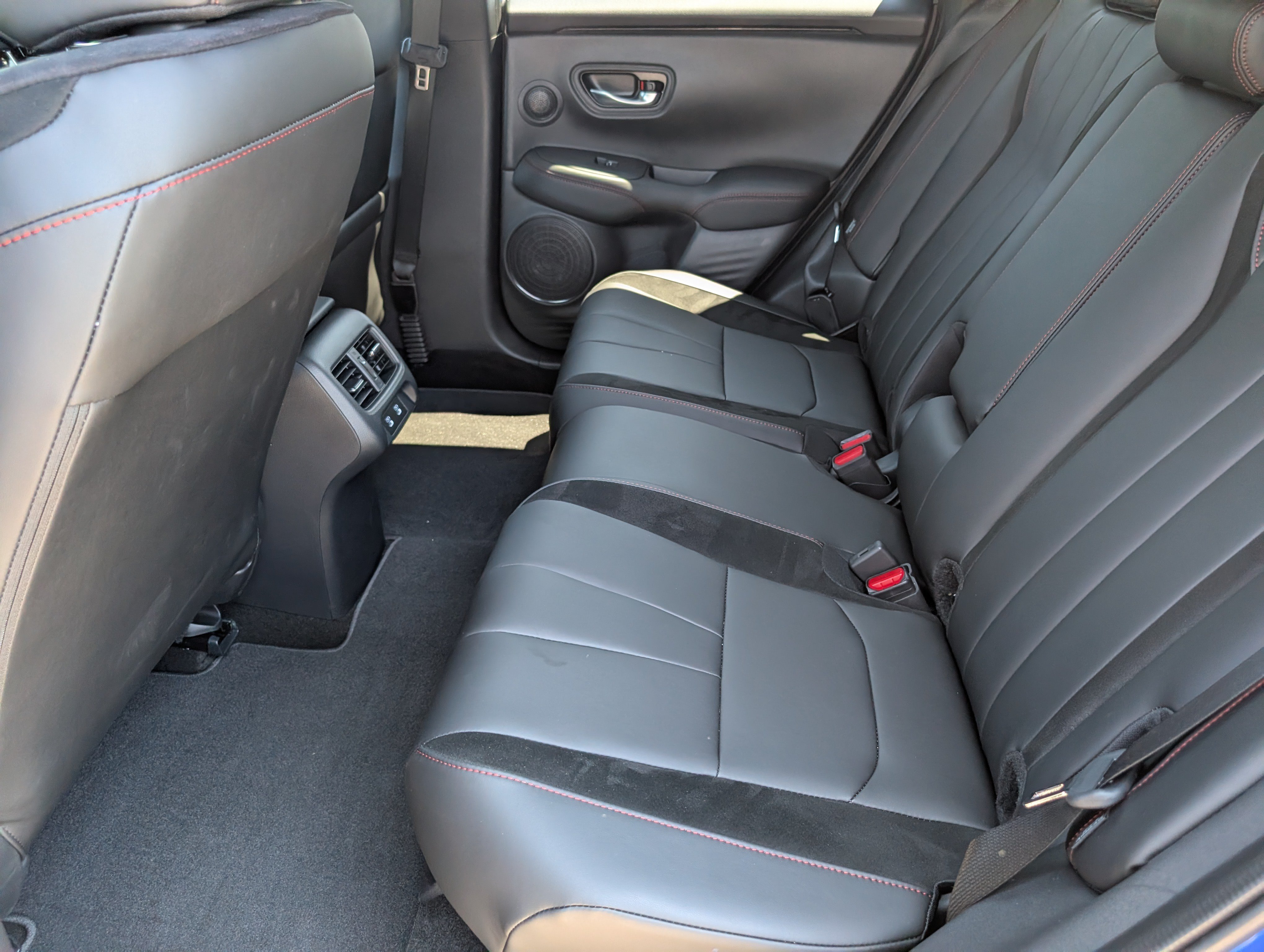 Certified 2025 Acura ADX A-Spec AWD/4WD image 10