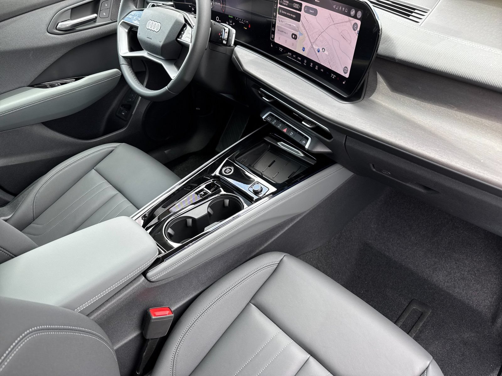New 2026 Audi Q3 quattro 2.0T AWD/4WD image 13
