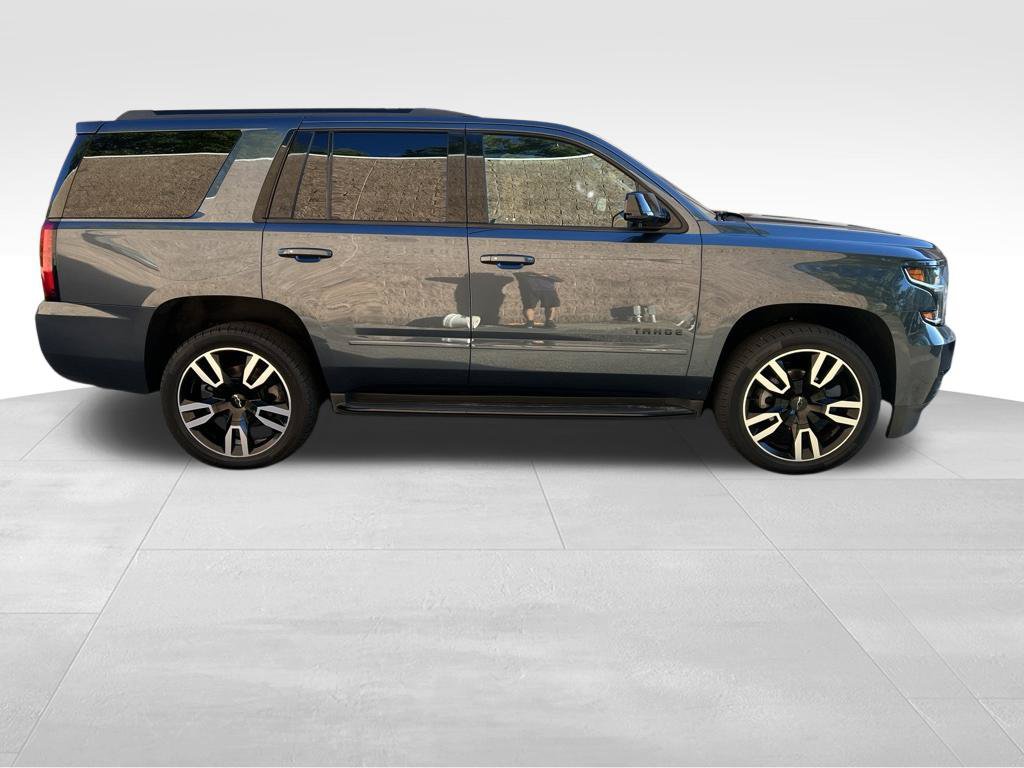 Used 2019 Chevrolet Tahoe Premier w/ RST 6.2L Performance Edition AWD/4WD image 7