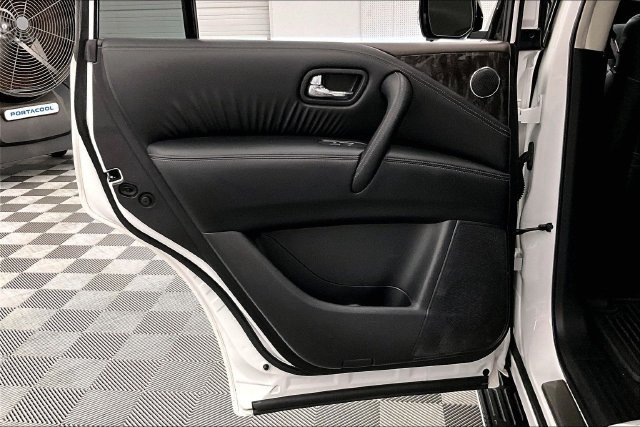 Used 2021 Nissan Armada Platinum w/ Captain's Chairs Package AWD/4WD image 23