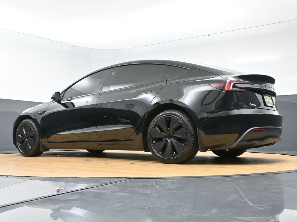 Used 2024 Tesla Model 3 Standard Range image 57