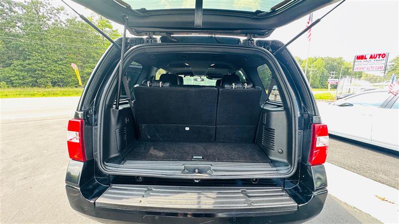 Used 2016 Ford Expedition XLT w/ Equipment Group 201A image 19