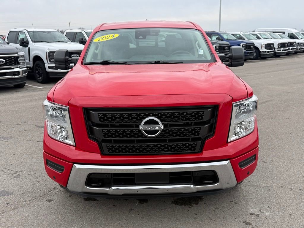 Used 2024 Nissan Titan SV w/ SV Convenience Package image 41