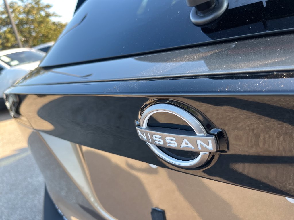 New 2027 Nissan Kicks SV w/ SV Premium Package AWD/4WD image 43