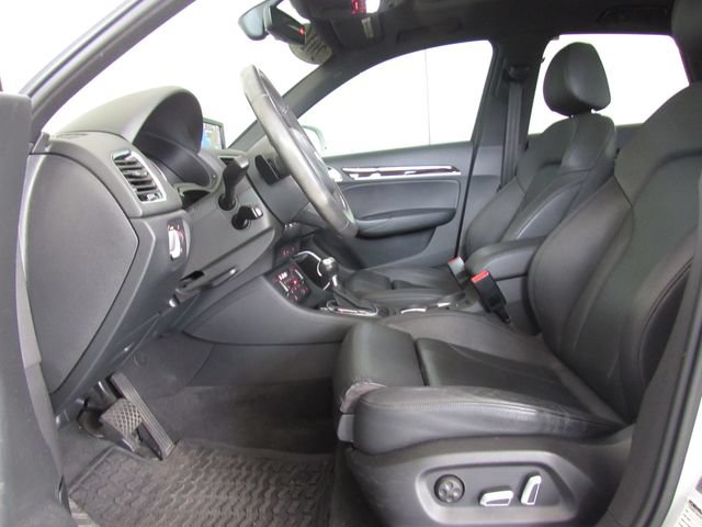 Used 2016 Audi Q3 2.0T Prestige w/ Prestige Package AWD/4WD image 11