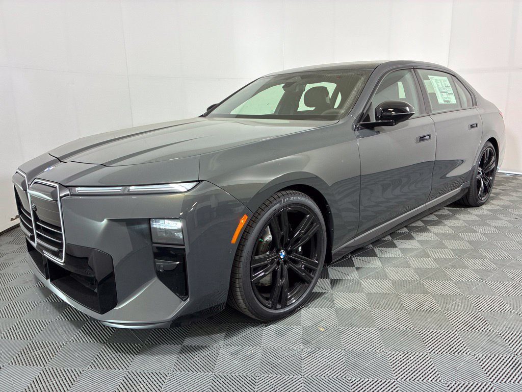 New 2027 BMW 740i xDrive w/ M Sport Professional Package AWD/4WD image 2