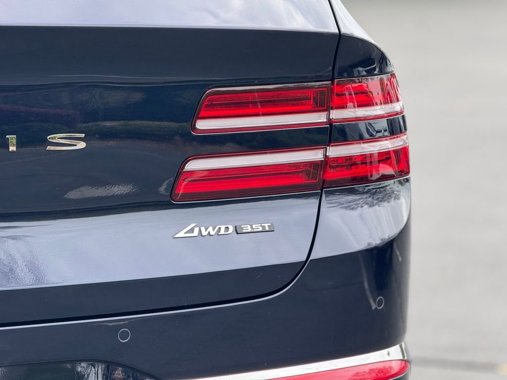 Used 2025 Genesis GV80 3.5T Advanced image 15