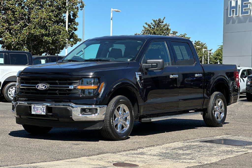 Used 2025 Ford F150 XLT w/ Equipment Group 301A Standard RWD image 8