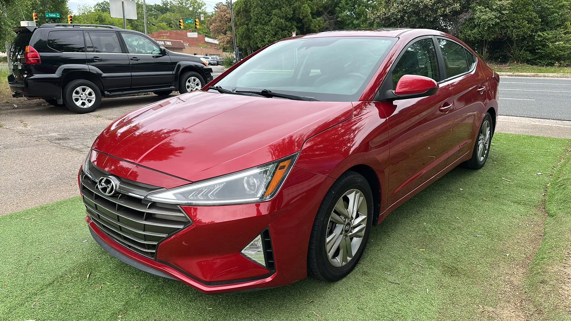 Used 2019 Hyundai Elantra Value Edition FWD image 3