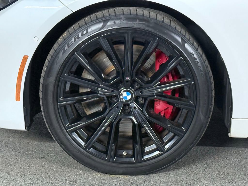 Used 2022 BMW 750i xDrive w/ Executive Package image 17