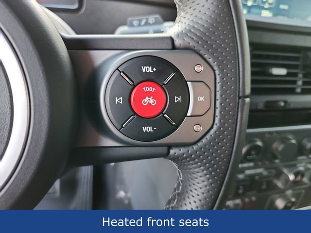 Used 2025 INEOS Grenadier Fieldmaster Edition image 24