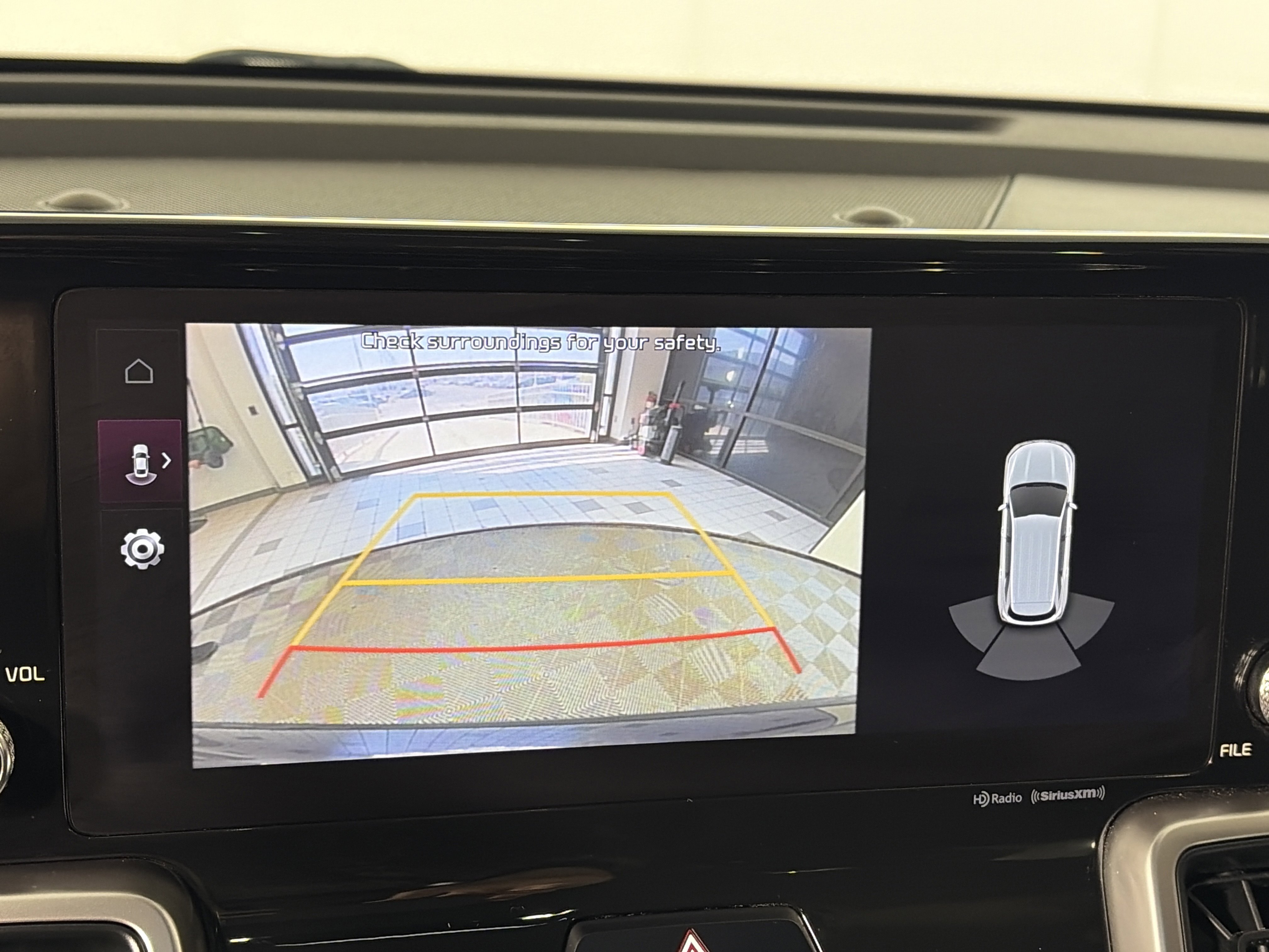 Certified 2022 Kia Sorento S w/ Panoramic Sunroof Package image 24