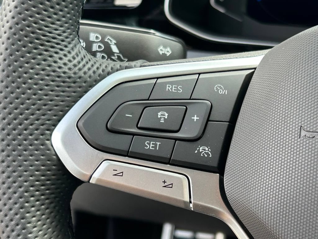 New 2026 Volkswagen Jetta GLI Autobahn FWD image 23