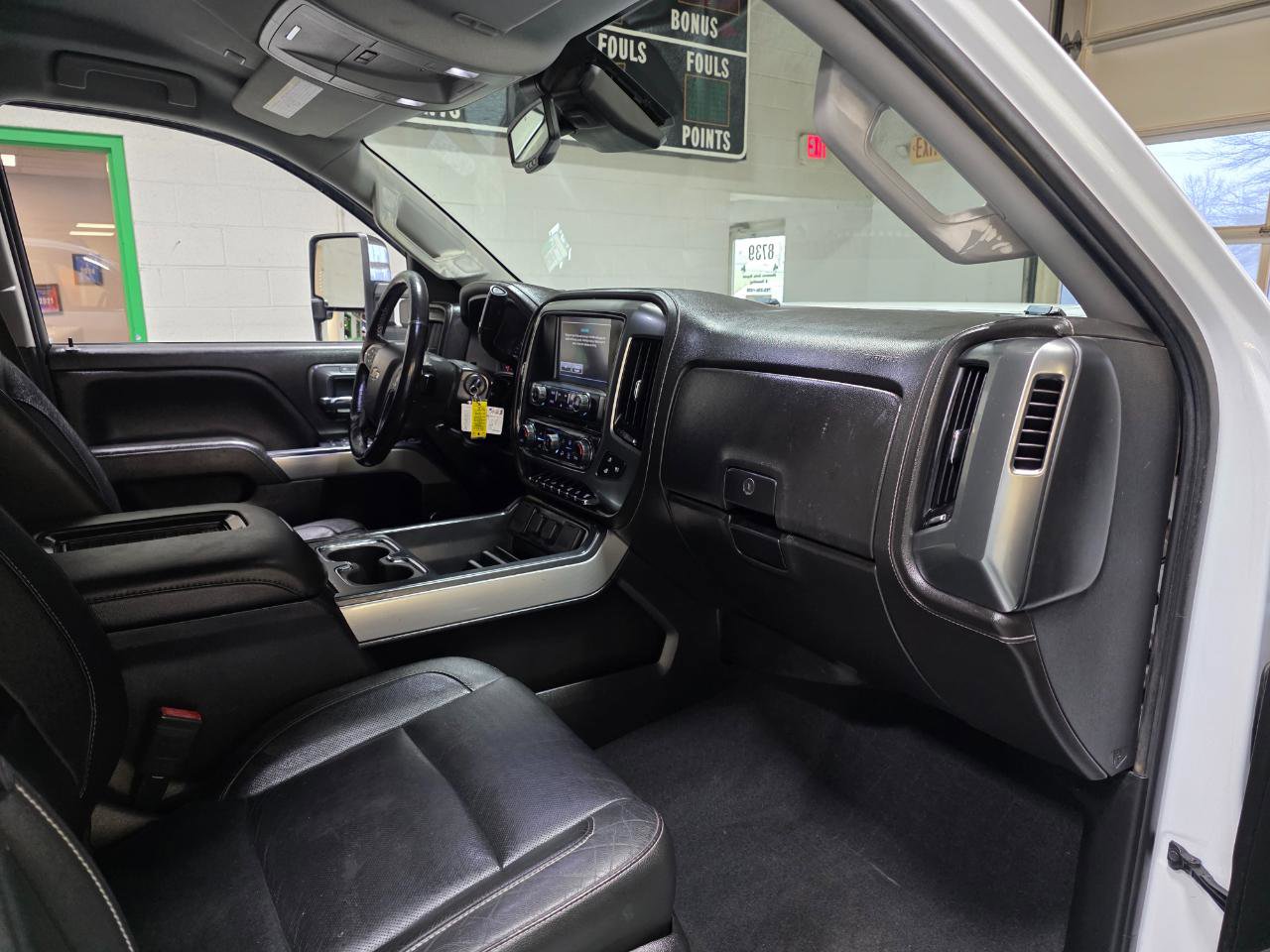 Used 2019 Chevrolet Silverado 2500 LTZ w/ Duramax Plus Package image 26
