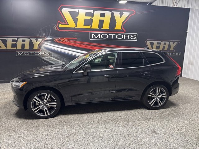 Used 2021 Volvo XC60 T5 Momentum w/ Protection Package Premier image 3