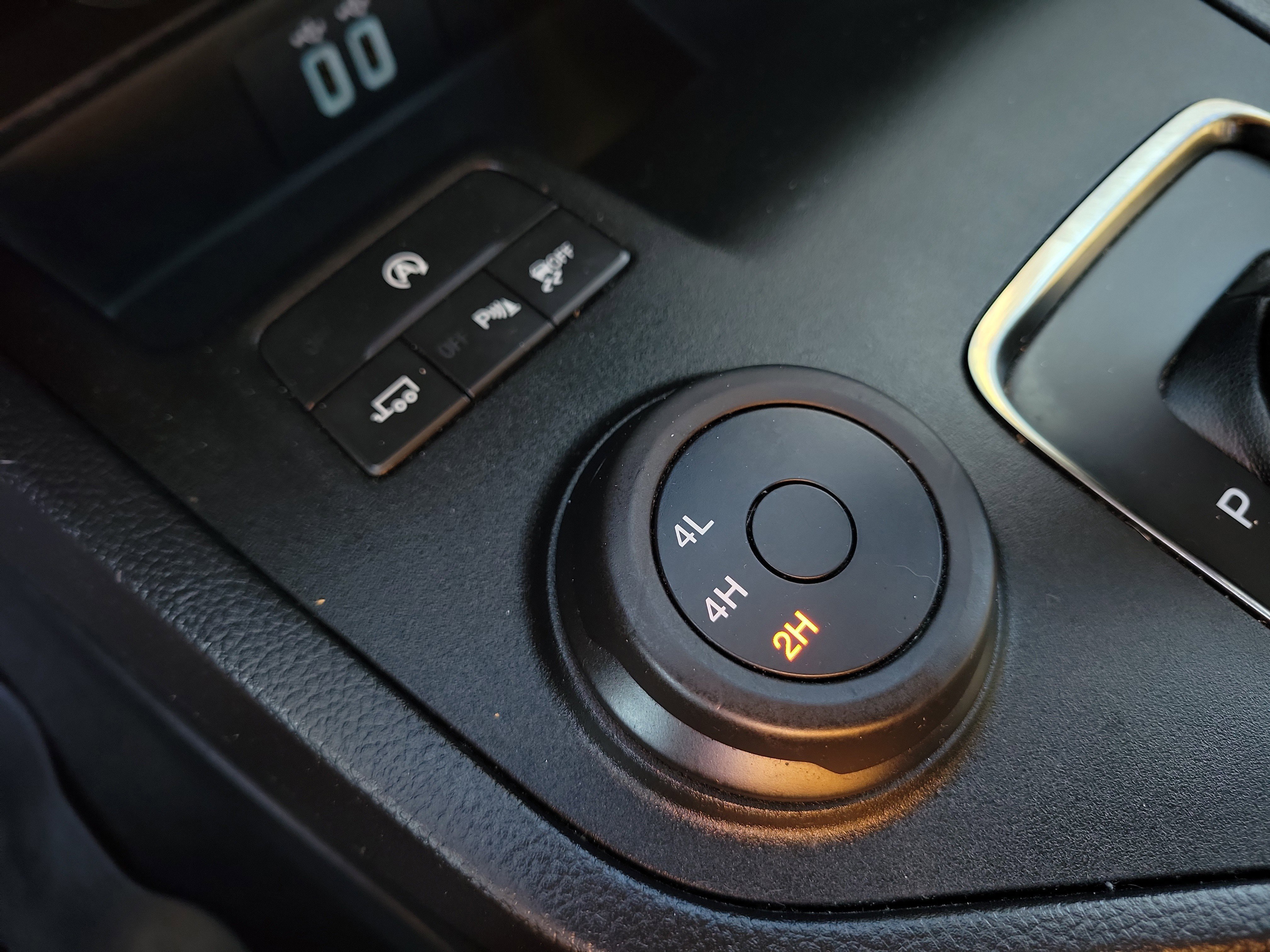 Used 2020 Ford Ranger Lariat w/ Technology Package image 9